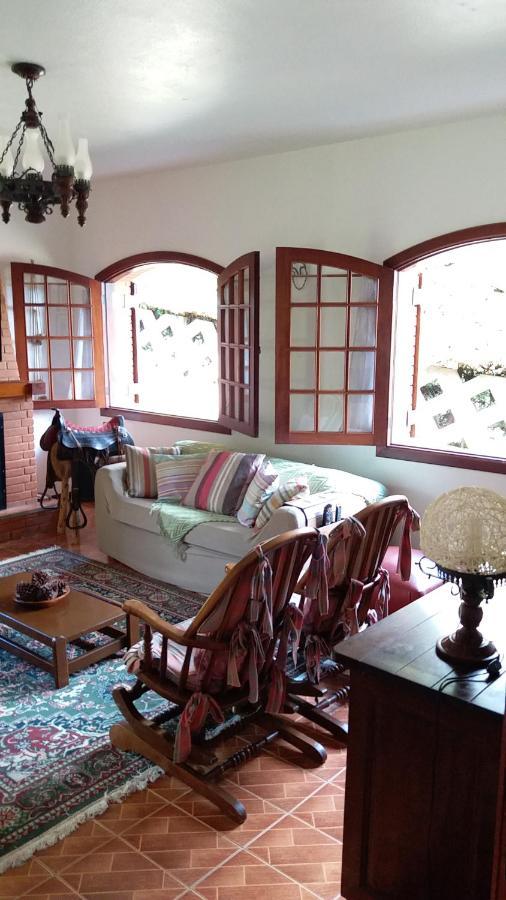 Casa Das Glicinias Perto Do Centro Villa Monte Verde  Luaran gambar